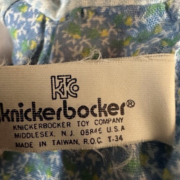 Vintage Holly Hobbie Knickerbocker 12" Dream Along Rag Doll With Pet Chick - Picture 3 of 3